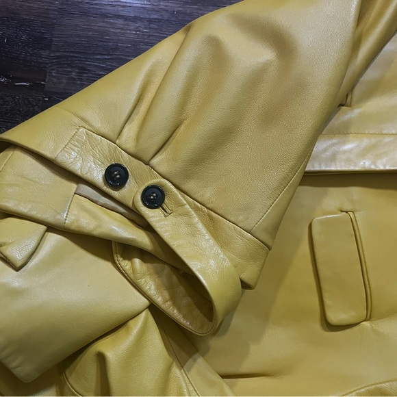 Vintage Anne Klein Yellow Women’s Bomber Jacket XL! Fun piece. Gently used. - Picture 3 of 3